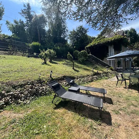 شقة Lumineux Appartement, Jardin, Vu Sur تروفيي سور مير