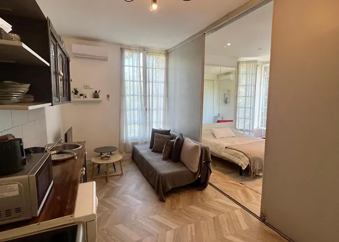 Lumineux Appartement, Jardin, Vu Sur Διαμέρισμα *